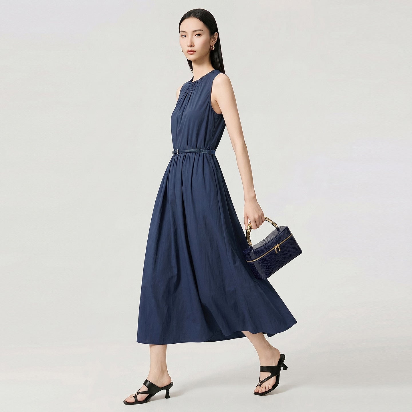 Women O-Neck Pleated Mid-Length Dress Backless Casual Solid Color Female Sleeveless A-Line Robe with Sashes