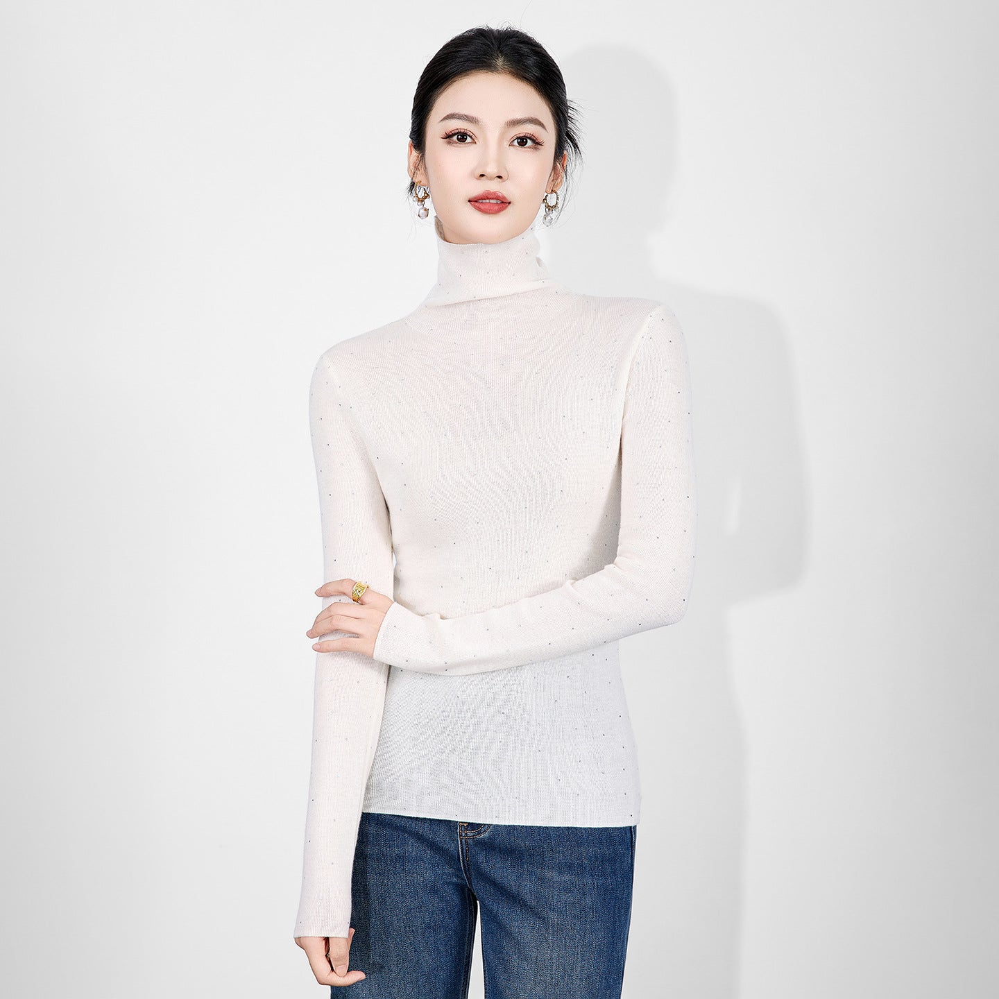 Winter Turtleneck Sweaters Women Sparkling Diamond Tops Slim Fit Pullover Women Knitted Sweater Jumpers Thick Warm Pull