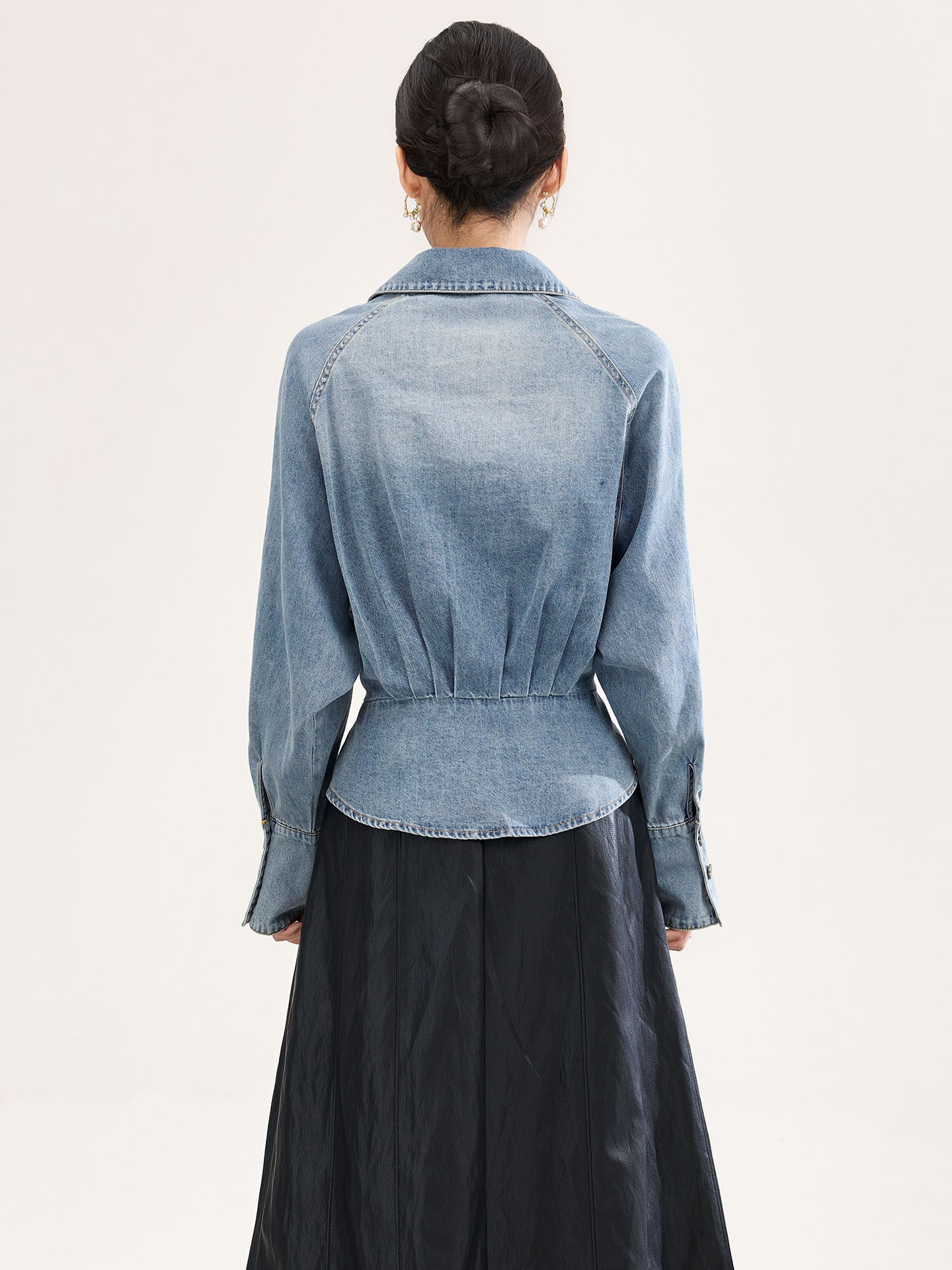 Fashionable Slim Fit Elegant Social Denim Shirts and Blouses for Women's Outwear Denim Top Woman Clothes