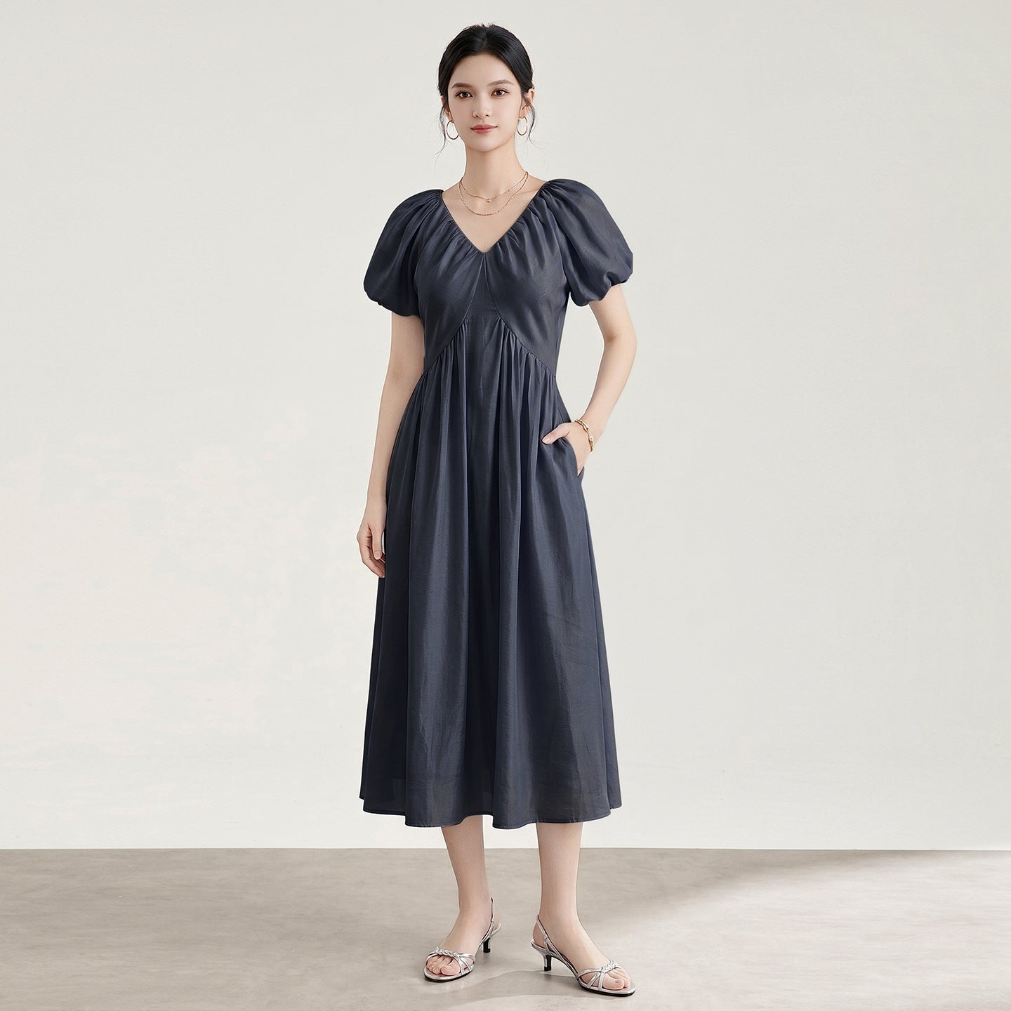French Style Holiday V-neck Bubble Sleeve Dress Women's Long A-line Knitted Dress Fresh Sweet Style Short Sleeve High Waist