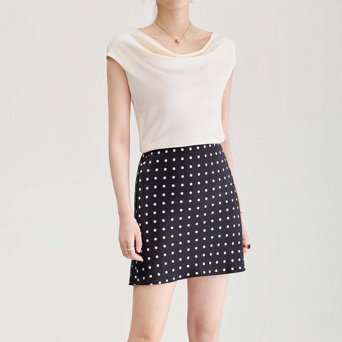 Half Body Skirt High Waist  A-Line Short Skirt Polka Dot Casual Bodycon Mini Skirt Spicy Girl