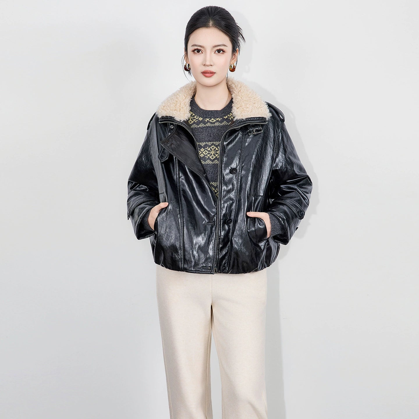 Fluffy Plaid Collar down Jacket Women's Winter Loose Warm White Duck Feather PU Leather Jacket Elegant Commute Style Coat