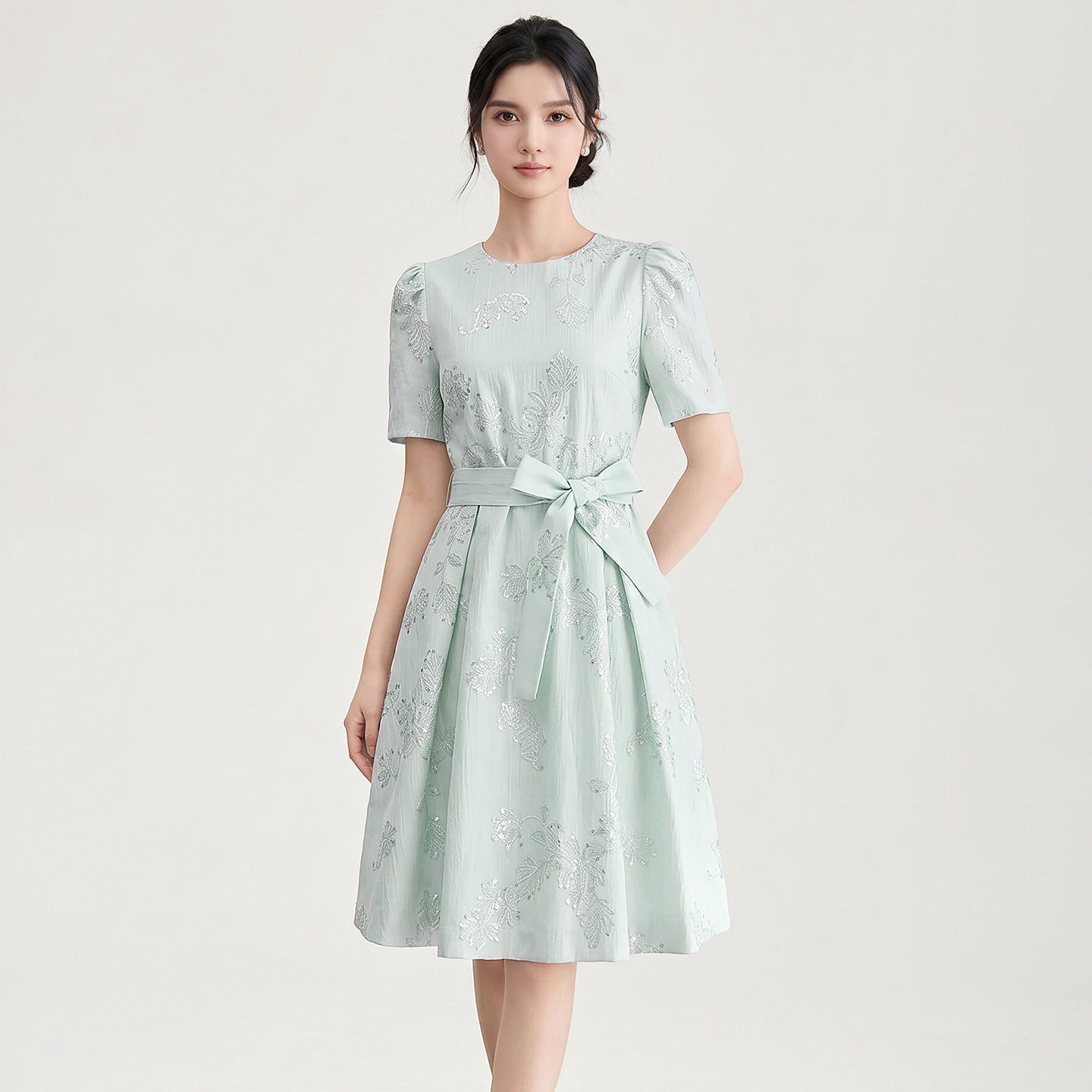 Fashionable Summer New Arrival French Luxury Embroidered Print Midi Dress High Waist A-Line Skirt Short Sleeve round Neck Dress