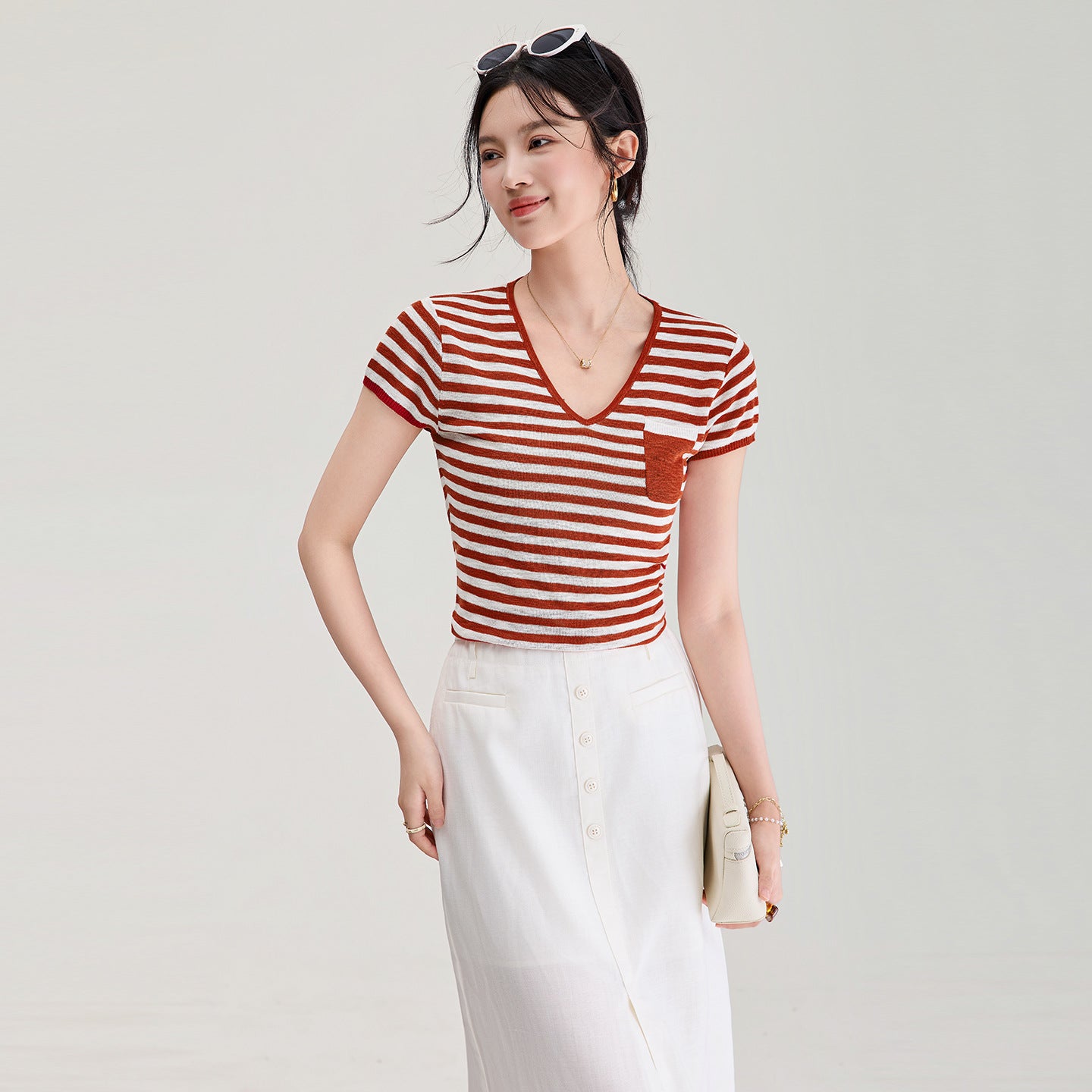 Loose Short Sleeve V-Neck Striped T-Shirt Women Summer New Design Casual Comfortable Cotton Polyester Blend Top