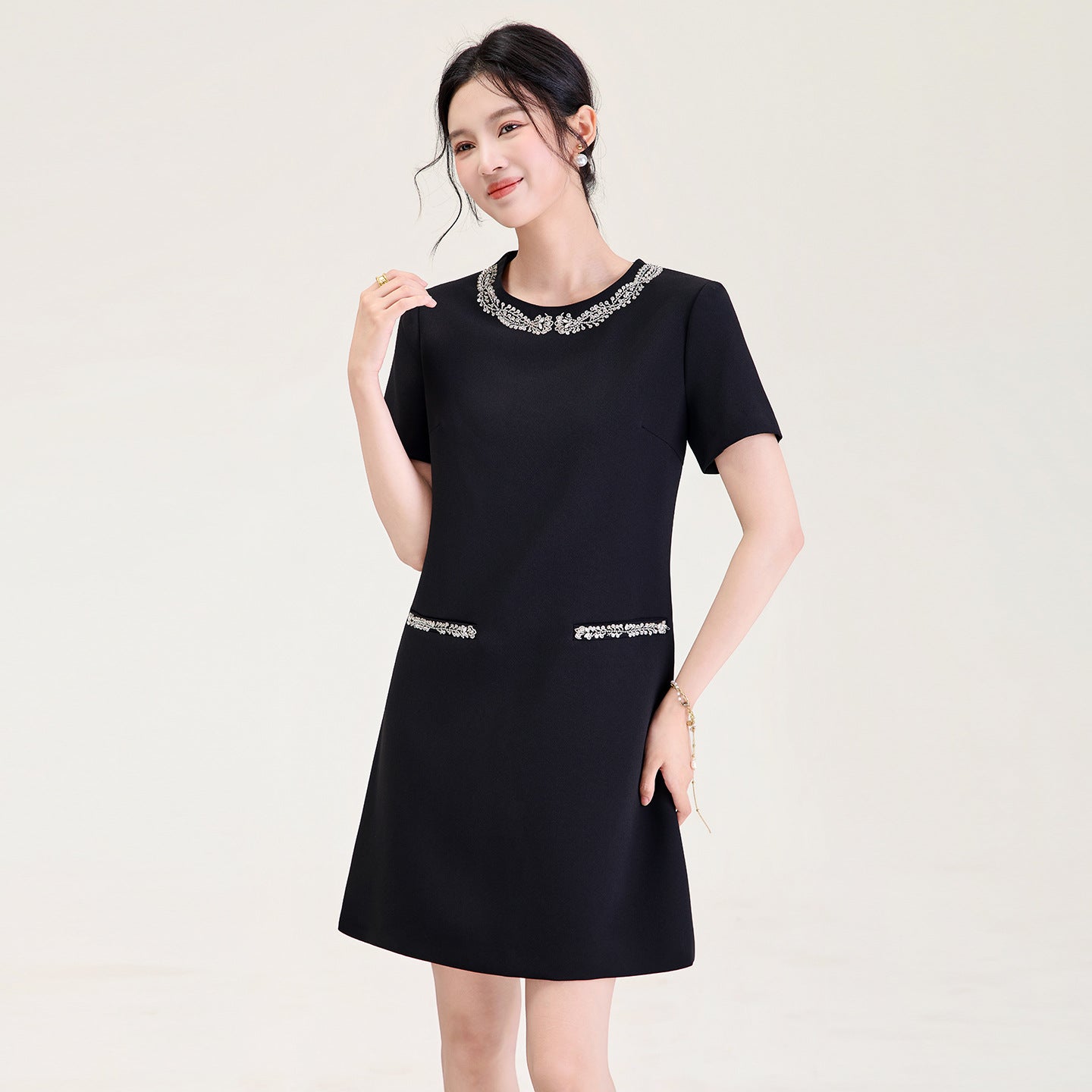 Loose Spliced Bead Casual Dresses for Women Round Neck Short Sleeves Patchwork Pockets Mini Dress Female Clothing