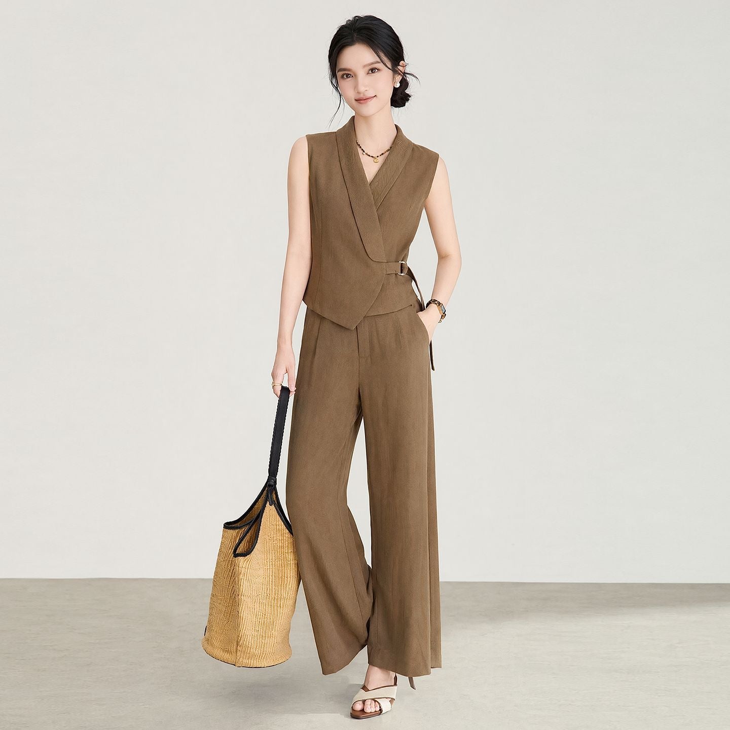 Summer Fashionable Two-Piece Set High Waist Wide Leg Pants V-Neck Tank Top Elegant Retro Style Casual Wear for Women