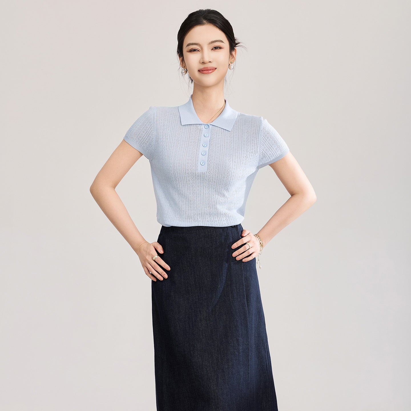 Short Sleeve Knitted T shirt Woman Summer Casual Loose Lapel Solid Ins Hot Tops Pullover Female Sweater T shirt Outwear
