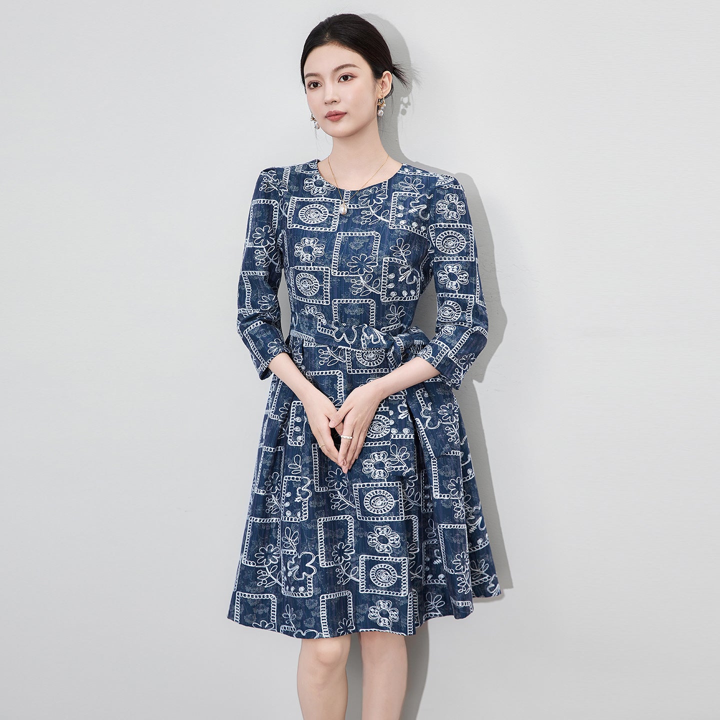 Phoebe Print Mini Dress Women's Short Sleeve Summer New French Vintage Waist Cinch Tie round Neck Small Size Short Skirt