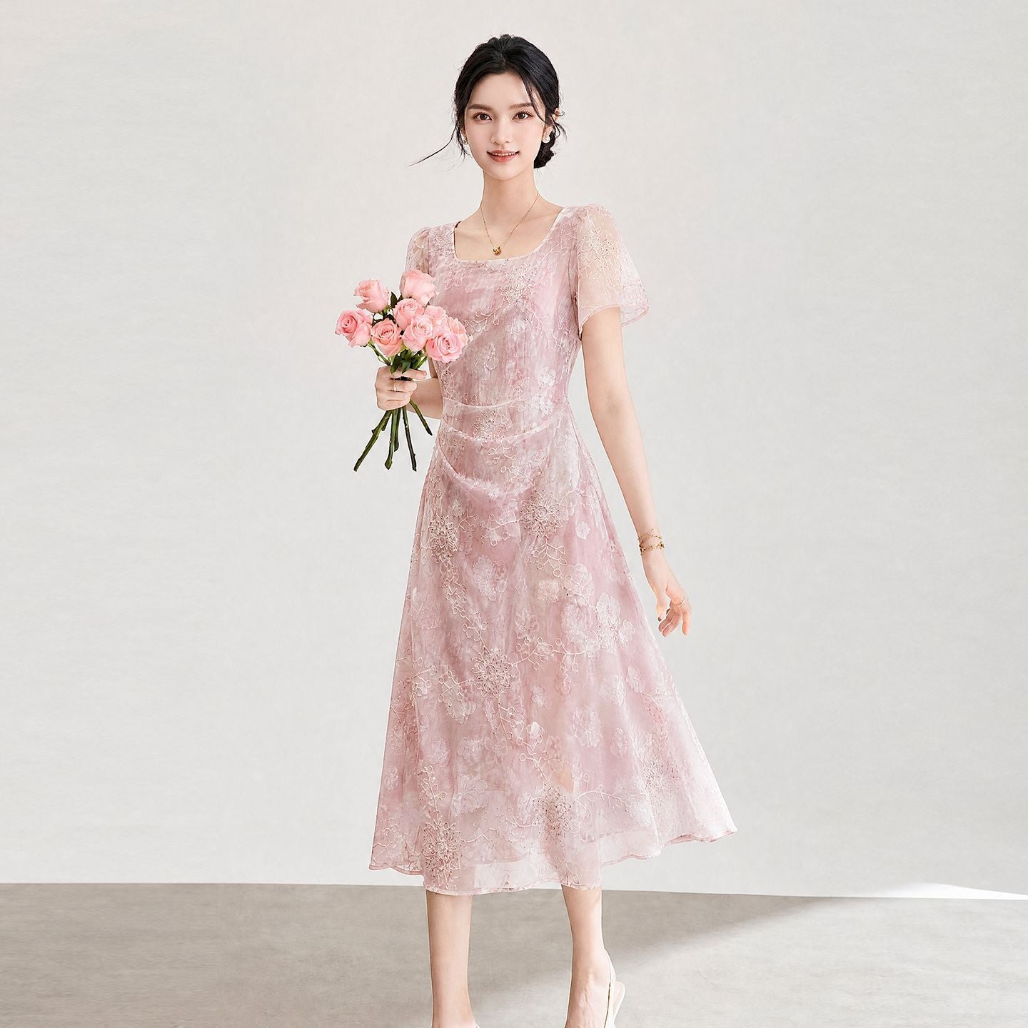 Elegant Short Sleeve Embroidered Lace Dress Square Neck Hollow out Pattern Midi Dress French Style A-Line Skirt