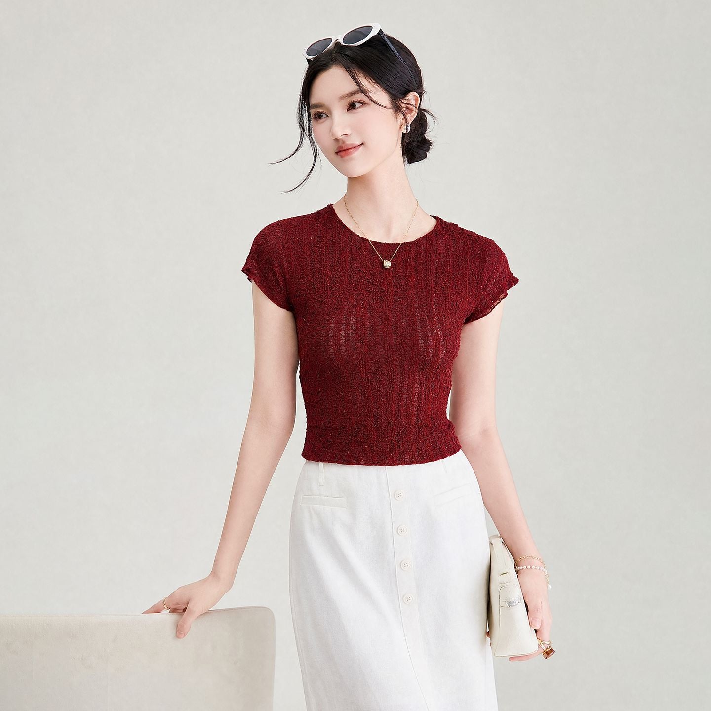 Summer New Women's Short Sleeve T-Shirt Heavy Embroidery Glitter Commute Versatile Pure Color Pleated Casual Comfortable Top