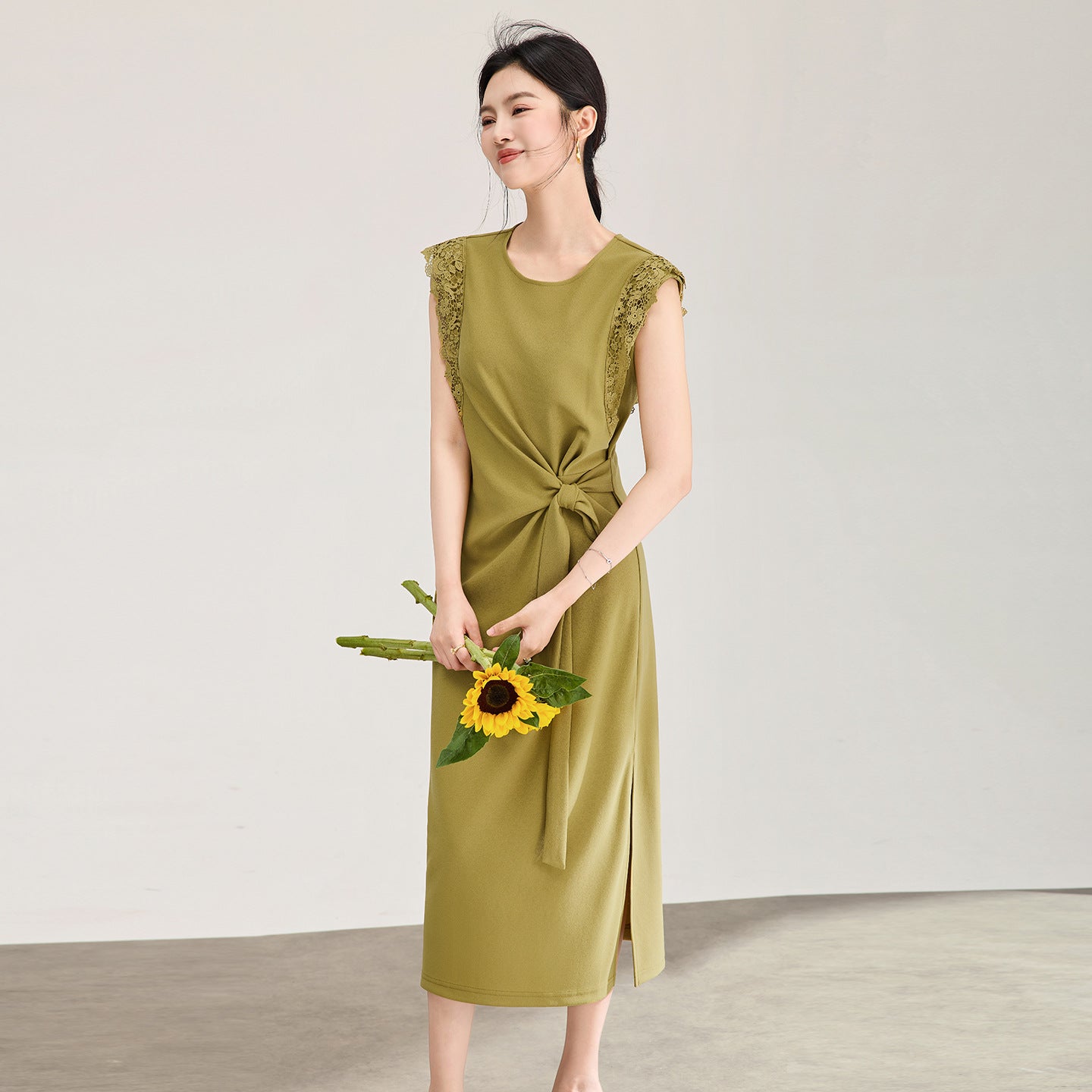 French Elegant Temperament Simple Dress Round Neck Sleeveless High Waist Belt Slim Lace Splicing Long Dress Women's Summer