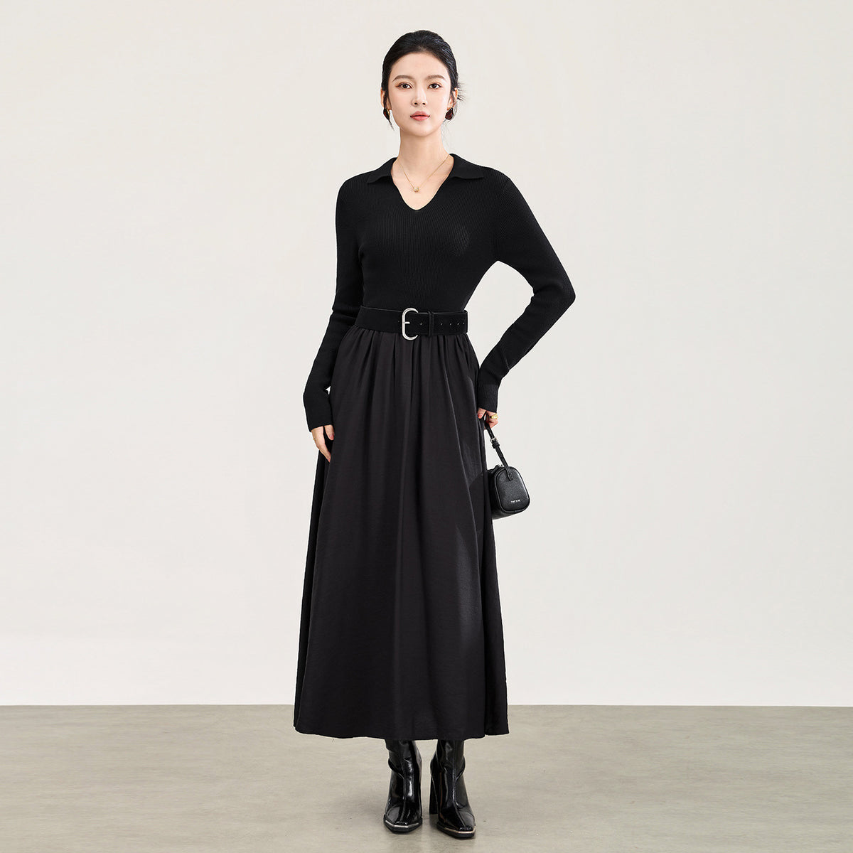 Elegant Black Long Sleeve V-Neck Dress Hepburn Style French Atmosphere Long Dress Polyester Fabric Pure Color Autumn New Arrival
