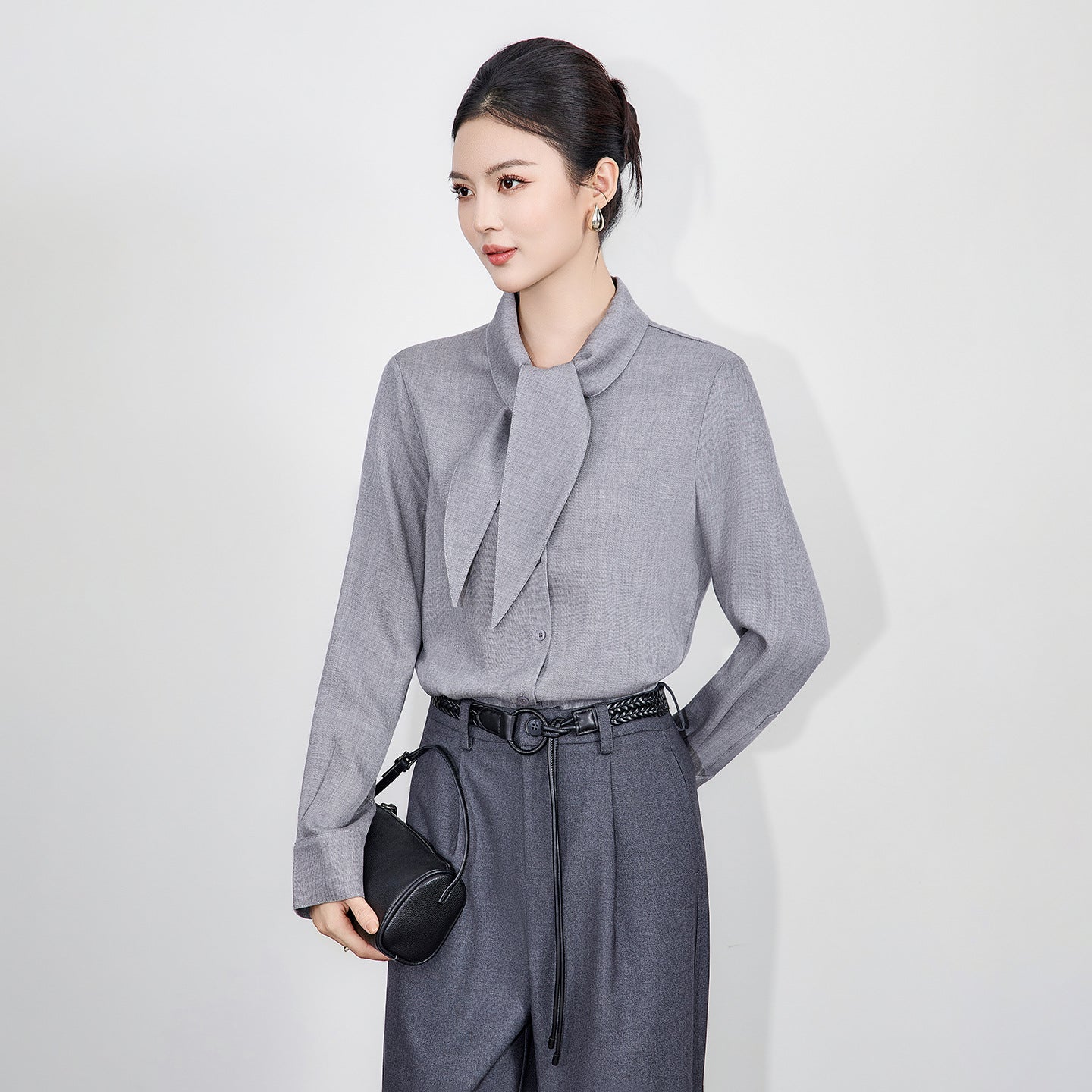 Women Blouse Autumn Elegant Office Chiffon Shirt with Bow Tie Neck Ruffle Pleated Design Top for Lady