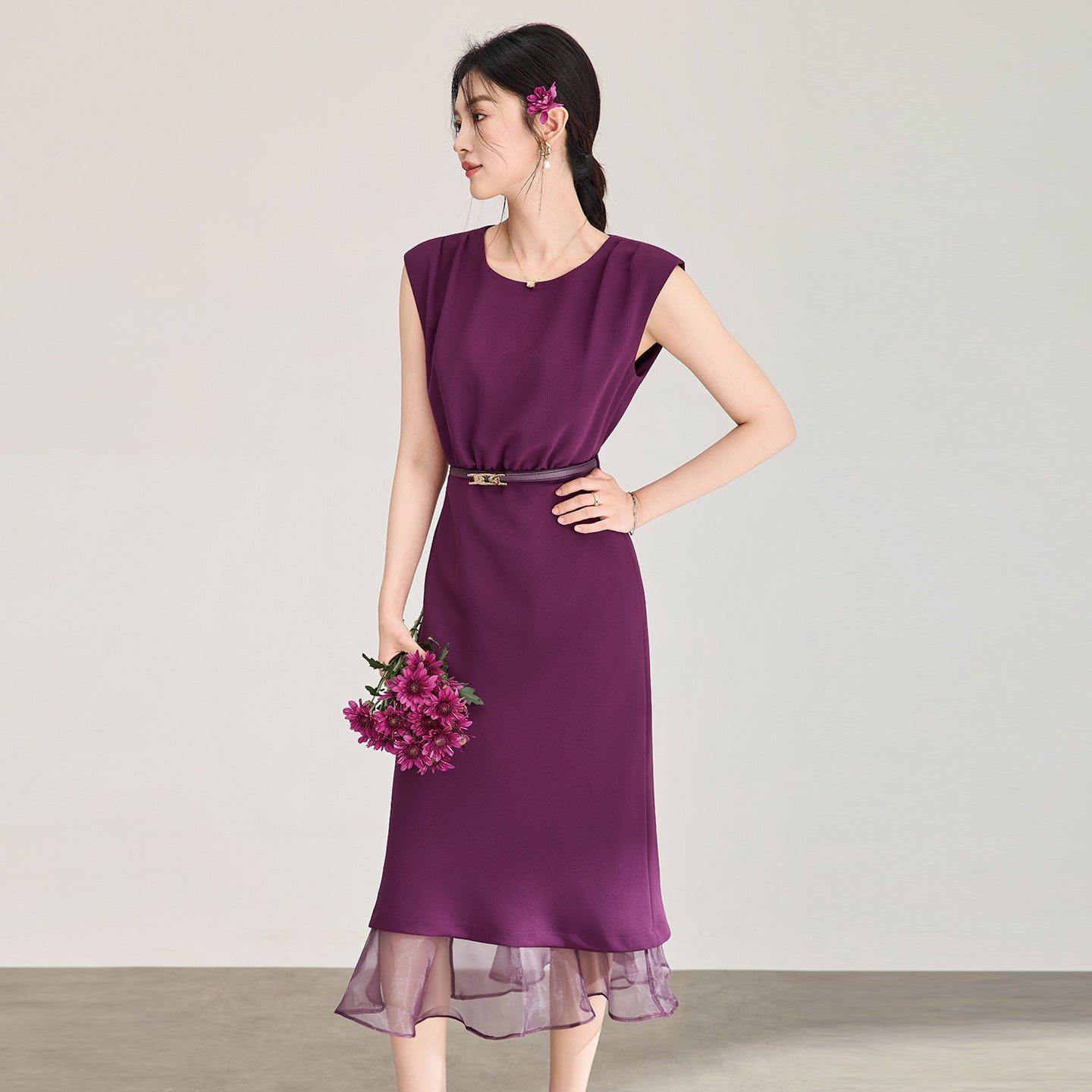 Spring Summer Women Sleeveless Round Collar A-Line Solid Elegant and Graceful Long Dress Slimming Dress High End Fashion