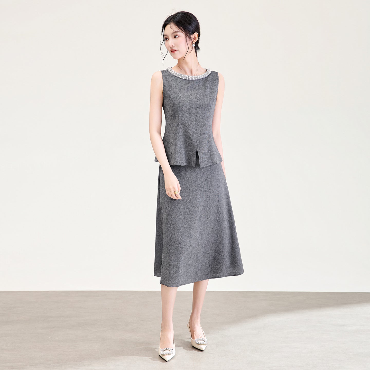 Spring Summer New Heavily Beaded Fashion Round Neck Sleeveless Top and Long Midi Skirt Two-piece Set Women's Outfits