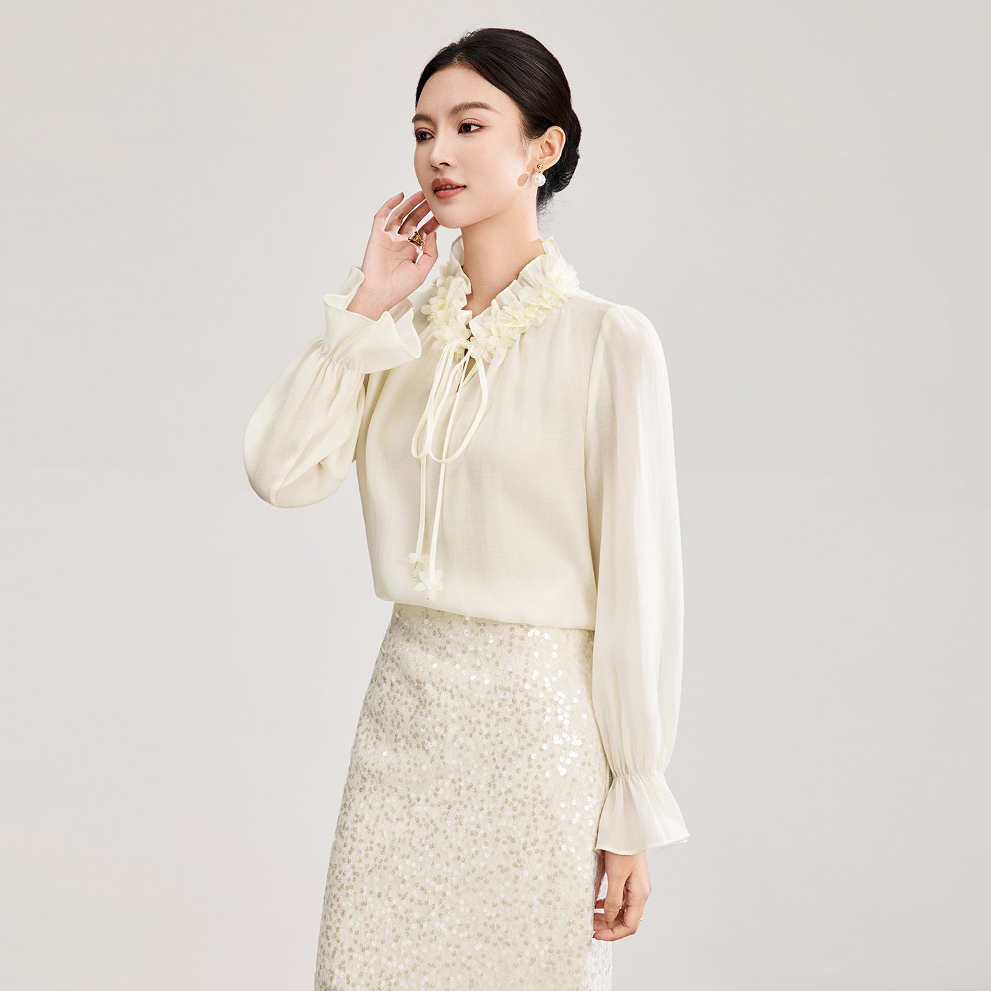 Chiffon Shirt Women's Long-sleeved Spring and Summer New Fungus Collar Top Tie Flower French Chic Bottoming Shirt